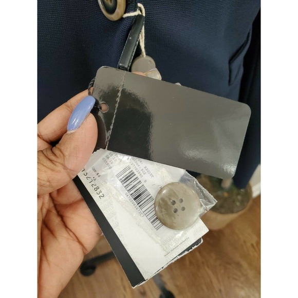 Emporio Armani Women's Solid Viscose One Button Single Breasted Blazer Size 46 - Picture 6 of 12